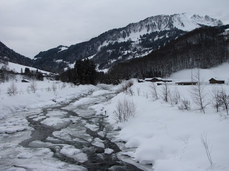 bregenzerache.jpg - In de middag gaan we een mooie loipe lopen langs de Bregenzerach.