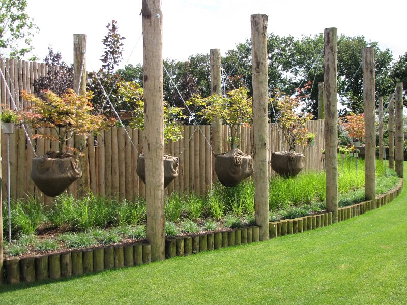 floriade14.jpg - Hangende bomen.